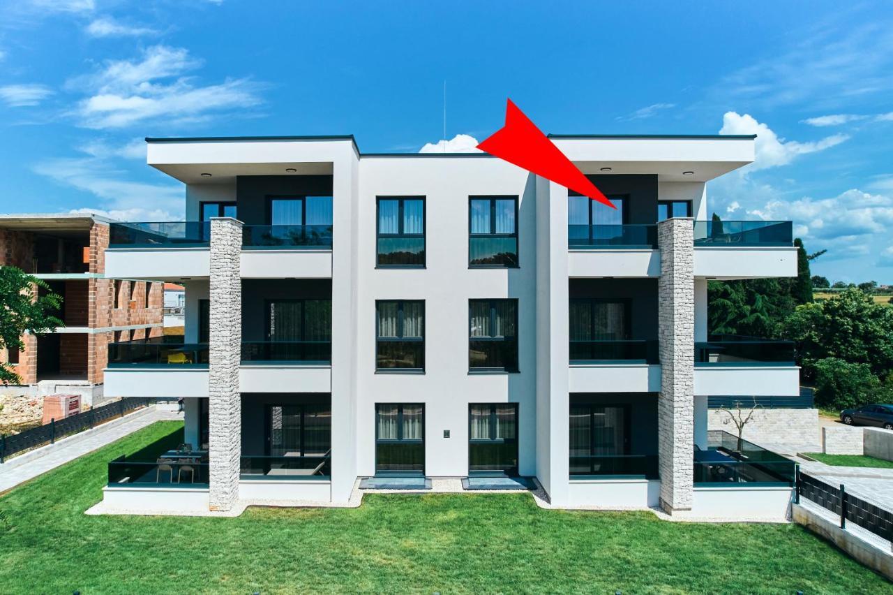 Apartments San Maris 2 Umag Exteriör bild