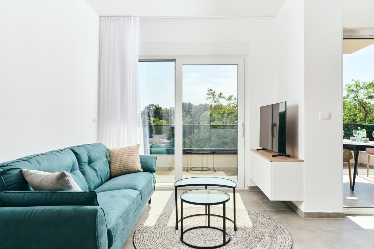 Apartments San Maris 2 Umag Exteriör bild